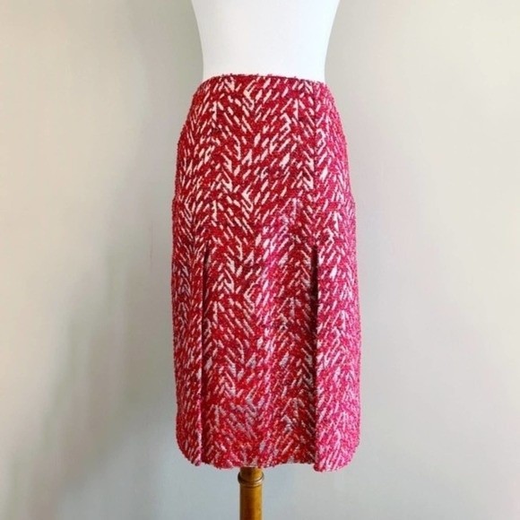 Marni Red Metallic Straight Skirt w/Pleats Size 40 - Picture 1 of 6